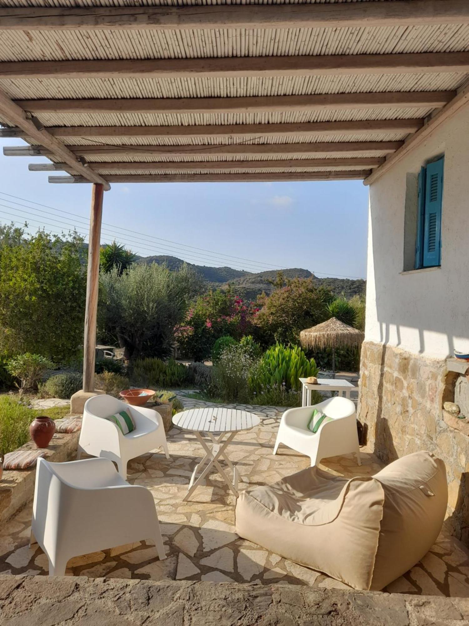 Lemon Tree Cottage Finikounta Esterno foto
