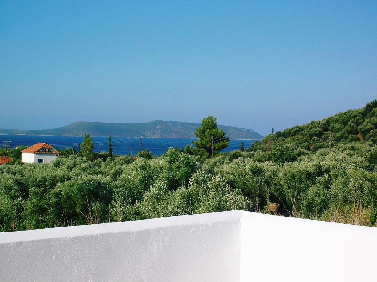Lemon Tree Cottage Finikounta Esterno foto
