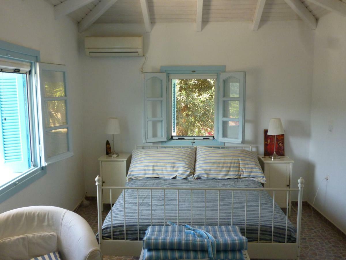 Lemon Tree Cottage Finikounta Esterno foto