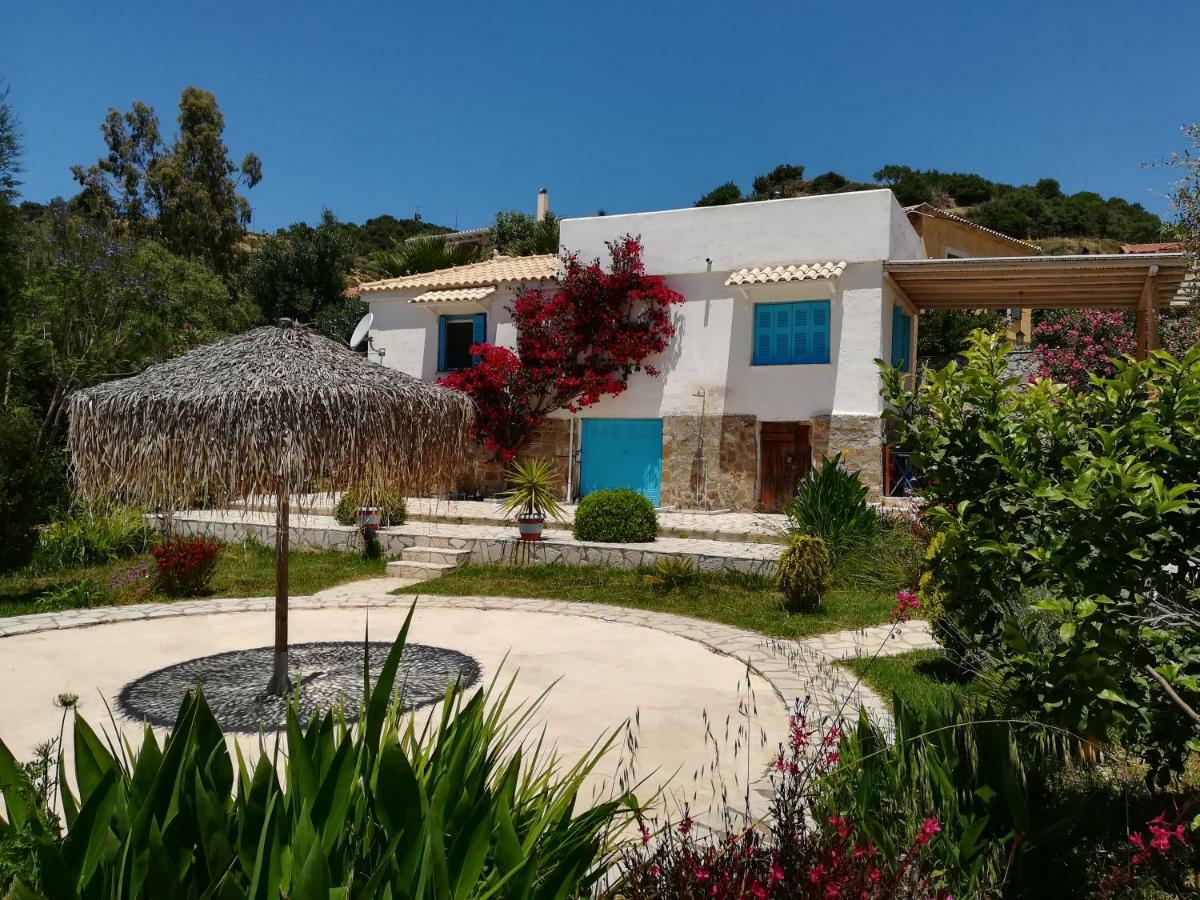 Lemon Tree Cottage Finikounta Esterno foto